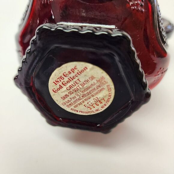 Vintage Avon Cape Cod Collection Ruby Red Set of 2 Cruets - Picture 6 of 11